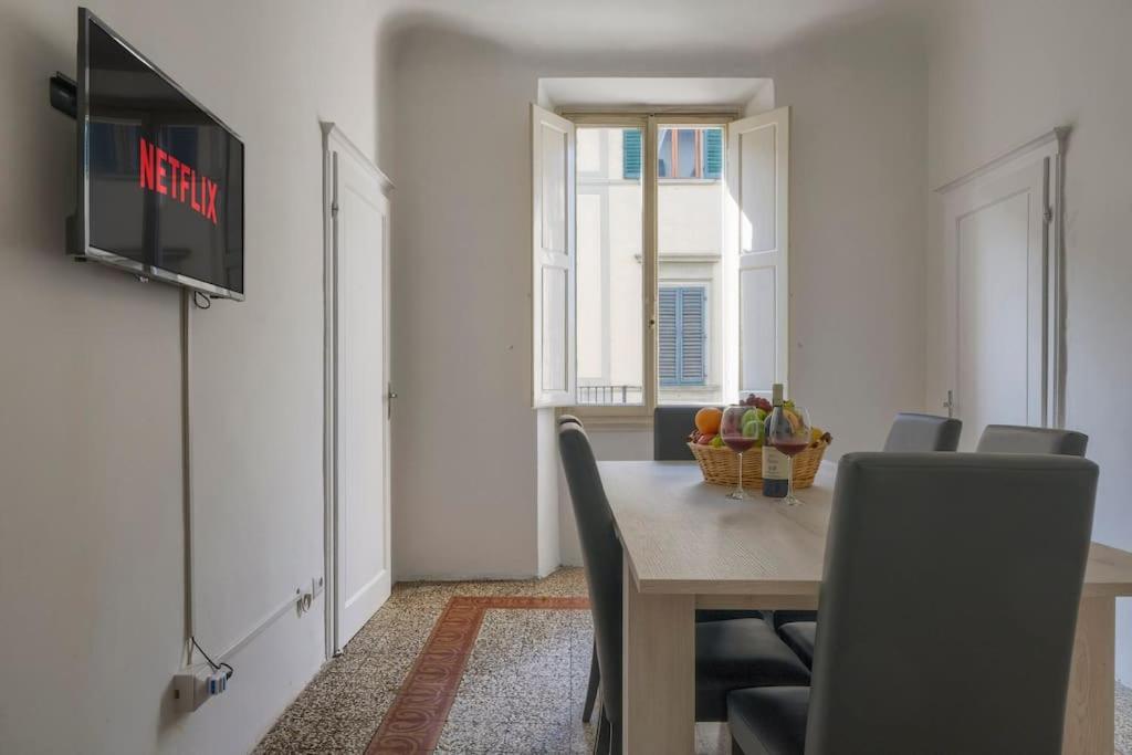 Appartamento Nel Cuore Di Firenze + Wifi+Aria Condizionata +Netflix Exterior photo